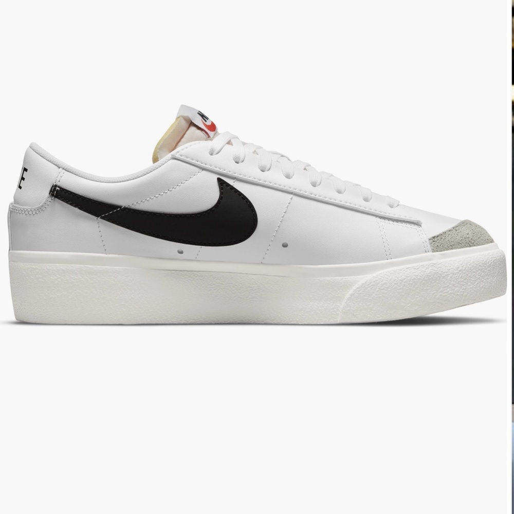 Nike Blazer low platform sneaker